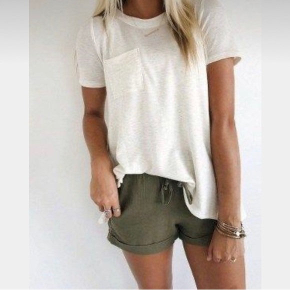 Guess linen shorts - Picture 3 of 6